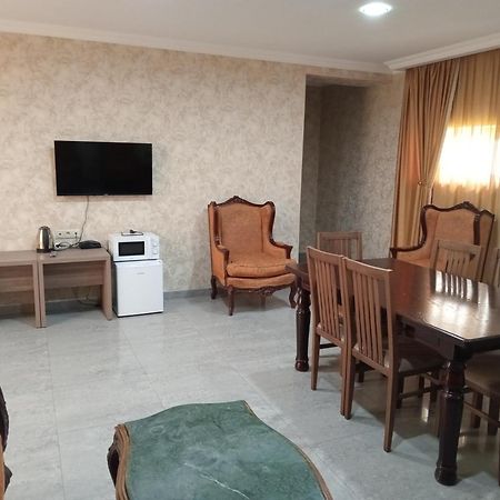 Apart Hotel Georgia Gold Тбілісі Екстер'єр фото