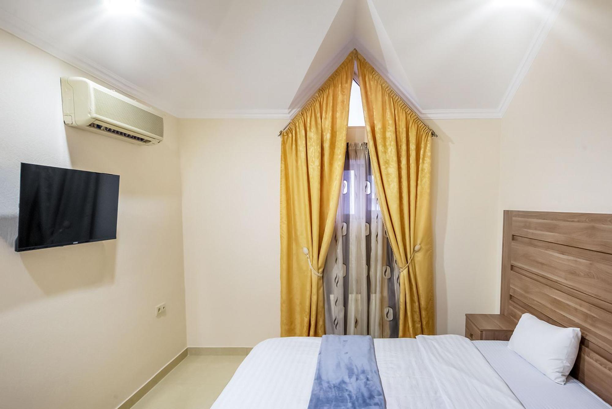Apart Hotel Georgia Gold Тбілісі Екстер'єр фото