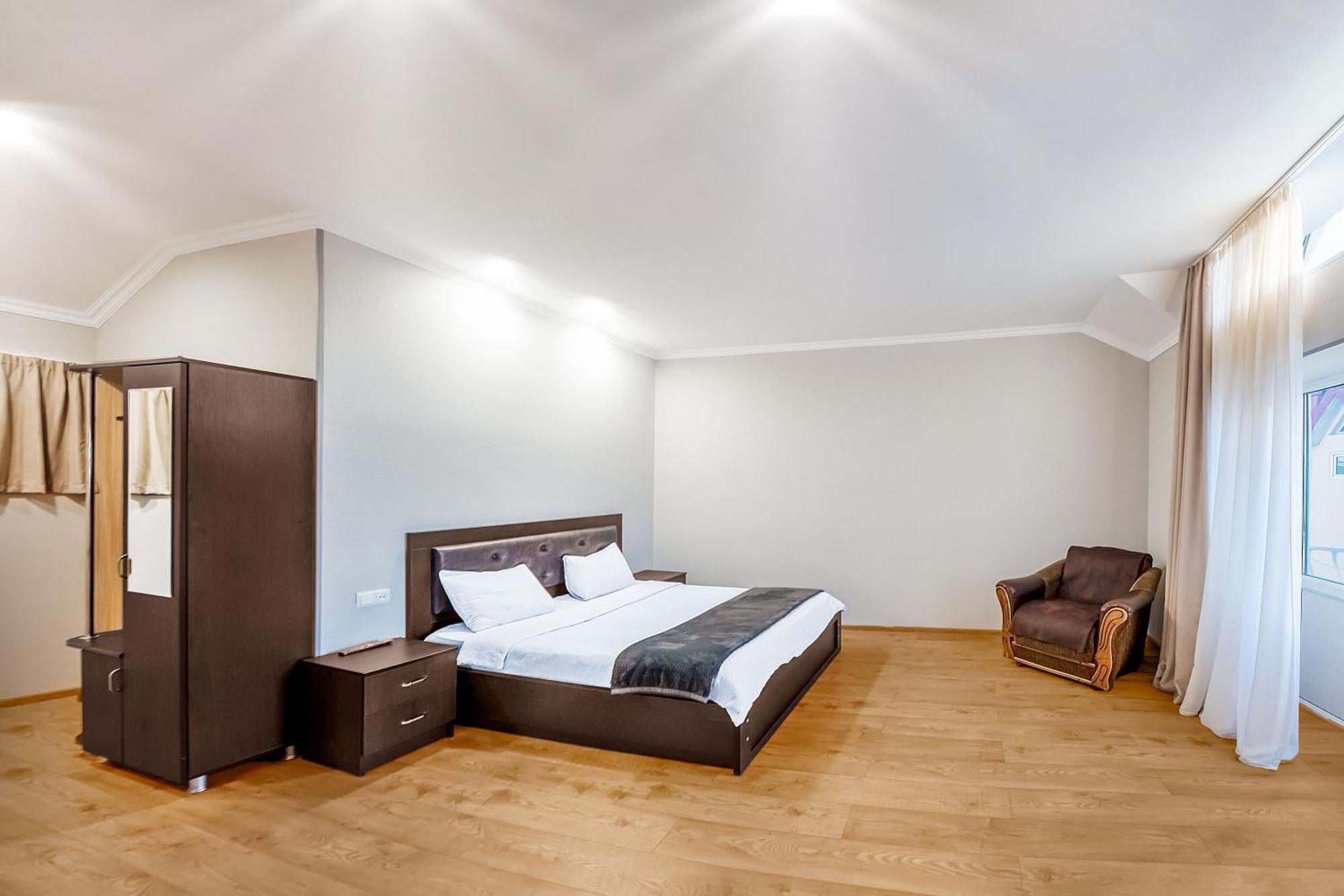 Apart Hotel Georgia Gold Тбілісі Екстер'єр фото