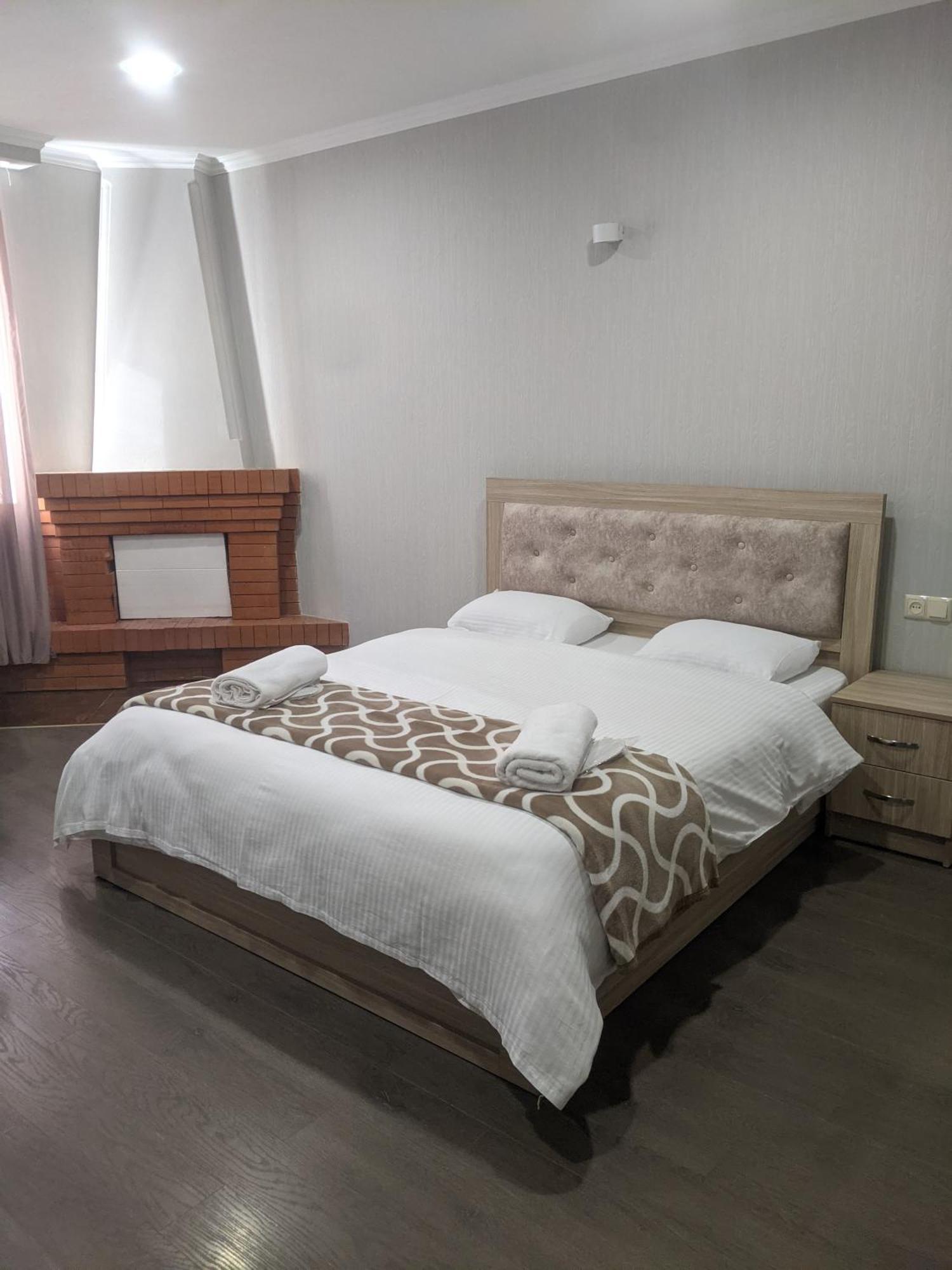 Apart Hotel Georgia Gold Тбілісі Екстер'єр фото
