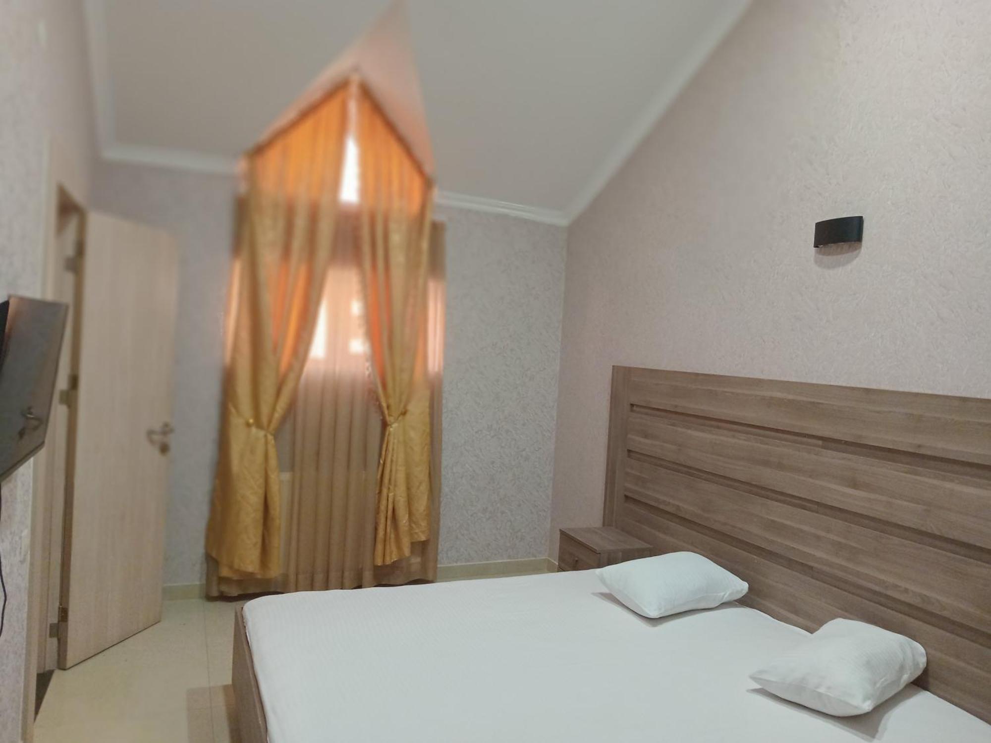 Apart Hotel Georgia Gold Тбілісі Екстер'єр фото